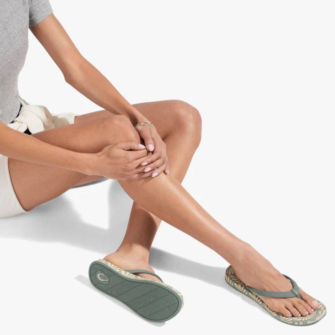 OluKai Women's ‘Uiki Sandals